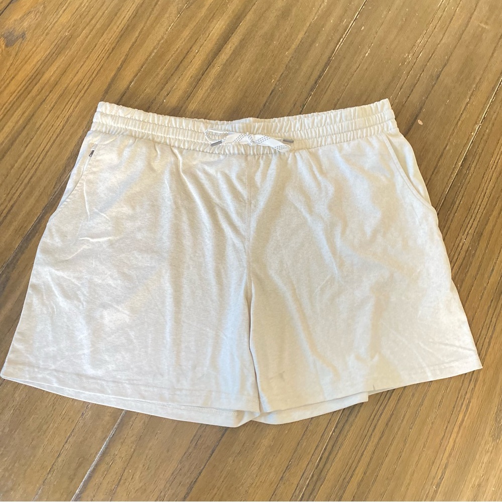 Pacific Trail cream colored casual hiking shorts